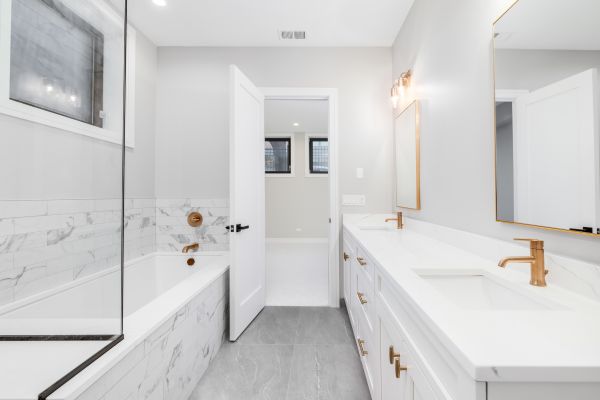 Cost of Bathroom Installation in Sugar Land