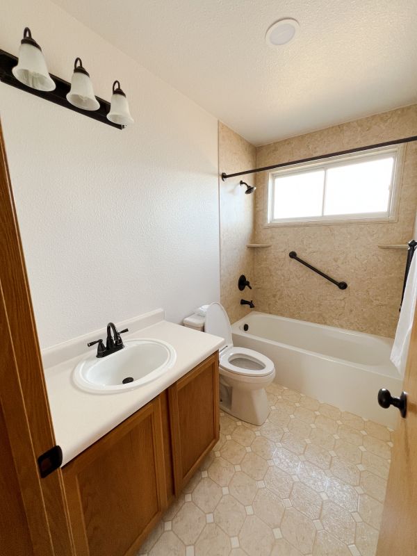Top Bathroom Remodeling Companies in Stafford, TX